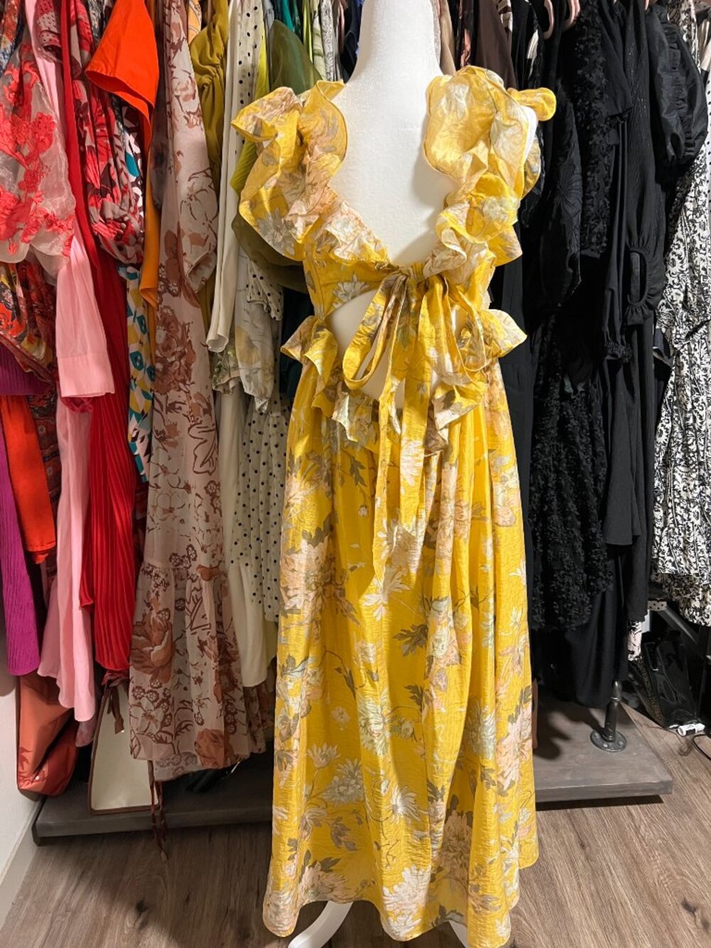 H&M Lyocell-Blend Flounced Trim Floral Dress - Picture 2 of 3